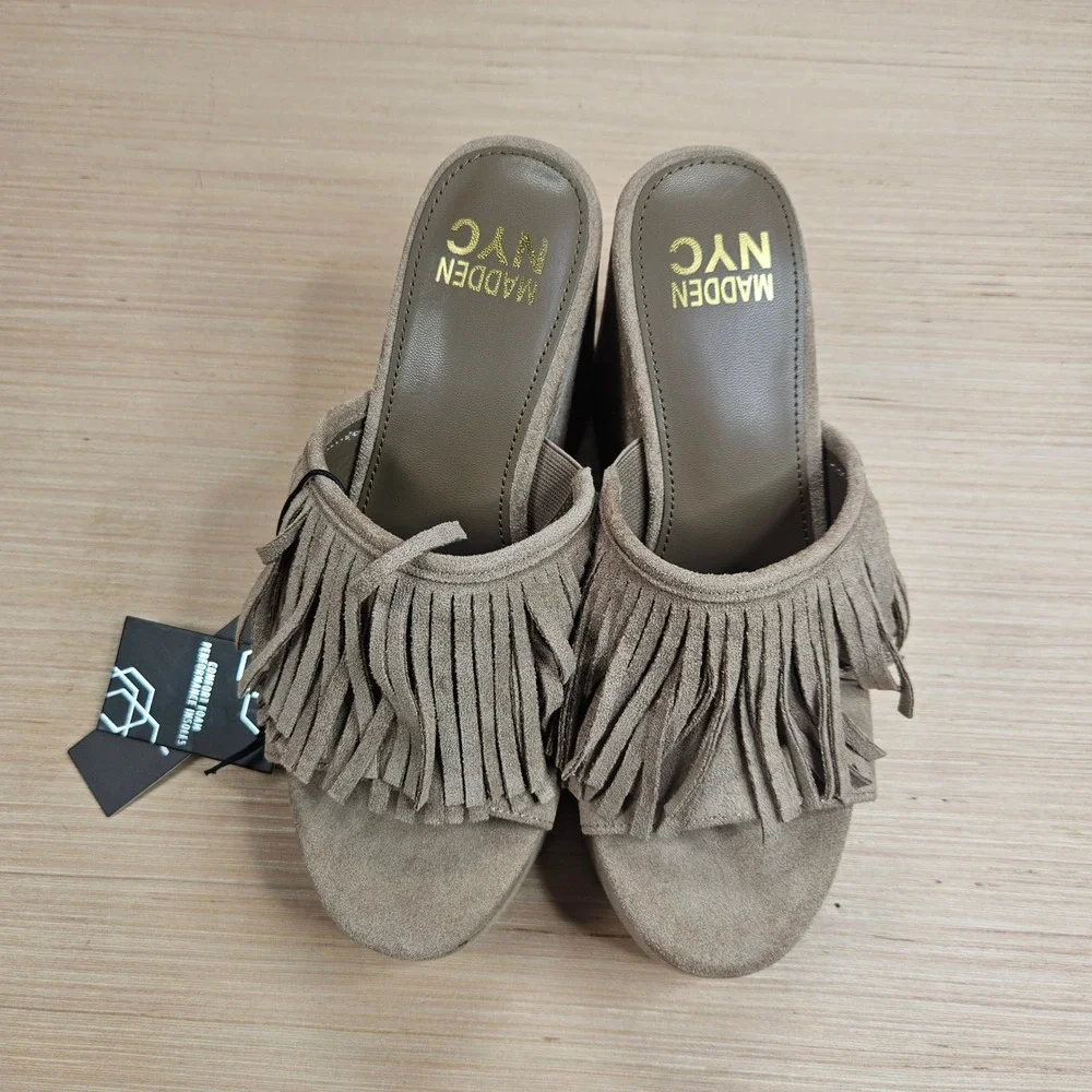 Madden NYC Boho Wedge Women 7 Taupe Fringe Platform Sandals NEW